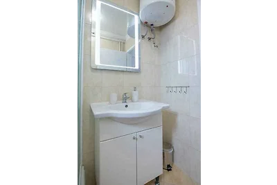 Ferienwohnung mit Klimaanlage und Balkon