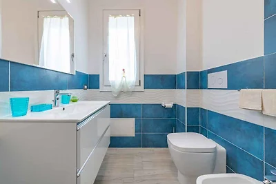 Ferienwohnung mit Balkon und Klimaanlage