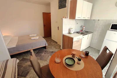 Ferienwohnung mit Meerblick 200 m vom Strand