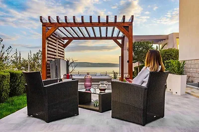 Apartamento Vacaciones familiares Podstrana