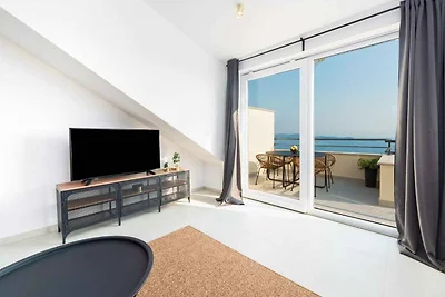 Ferienwohnung mit Klima und Meerblick