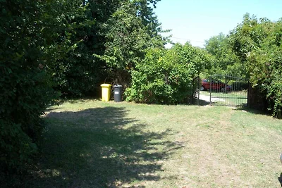 Ferienhaus mit Garten und Biliard