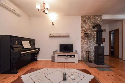 Ferienhaus mit eigener Terrasse und Pool