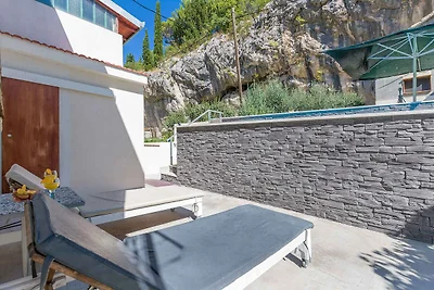 Ferienhaus mit Pool