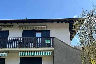 Ferienwohnung mit Pool und Balkon mit