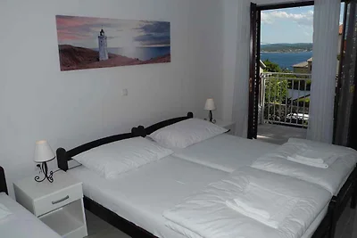 Ferienwohnung mit Balkon und Internetzugang