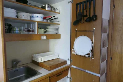 Studio mit Balkon und Klimaanlage