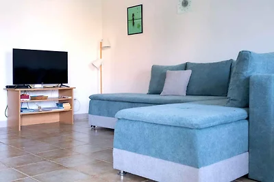 Ferienwohnung mit Klimaanlage und Balkon dire