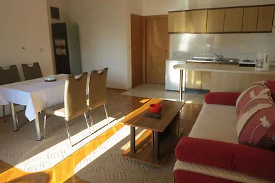Ferienwohnung mit Terrasse und Klimaanlage
