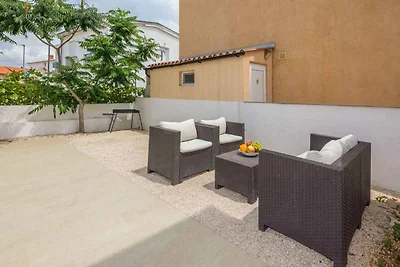 Ferienwohnung mit Klimaanlage und Balkon