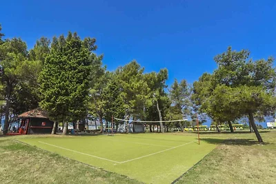 Bungalow mit Aussenpool