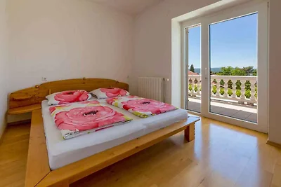 Ferienwohnung mit Garten und Klima