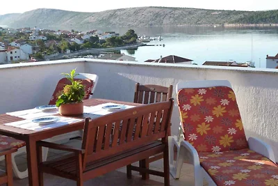Ferienwohnung mit grosser Terrasse und