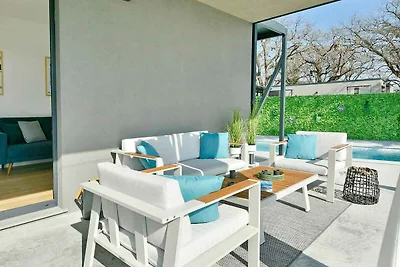Villa mit Klimaanlage und Pool