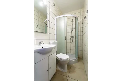 Studio mit Balkon und Klimaanlage