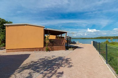 Mobilehome mit Terrasse und Grill, am Meer