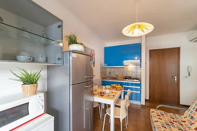 Ferienwohnung mit Balkon und Klimaanlage