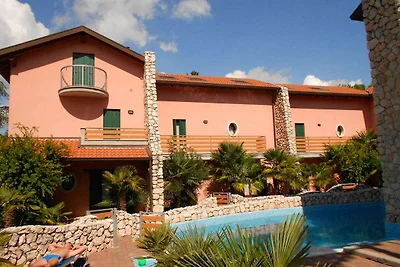 Ferienhaus mit Klimaanlage und Terrasse