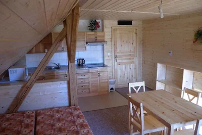 Ferienhaus mit Aussenpool und Lokal im