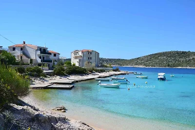 Appartamento Vacanza con famiglia Rogoznica