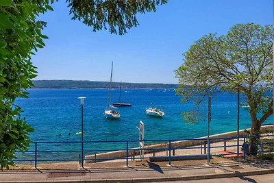 Strandnahe Ferienwohnung in Selce mit wunders