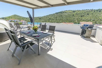 Gemütliche Ferienwohnung Lonamare mit Meerbli