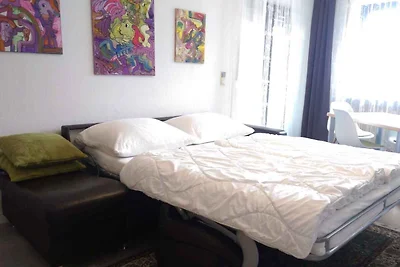 Ferienwohnung geschmaksvoll eingerichtet in r