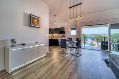 Ferienwohnung mit Balkon und Meerblick