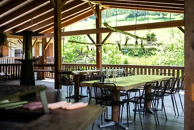 Ferienwohnung mit Pool in der Nähe des