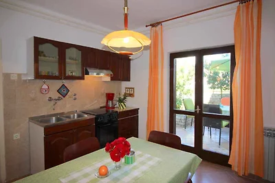 Ferienwohnung mit schöner Terrasse