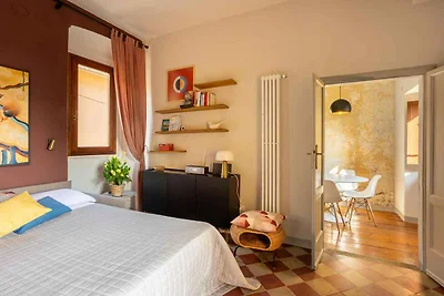 Ferienwohnung mit Klimaanlage und Balkon