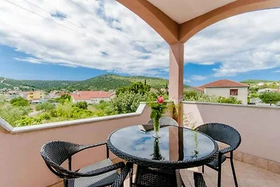Ferienwohnung mit Klimaanlage und Terrasse