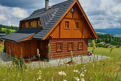 Ferienhaus in ruhige Lage mit rustikale