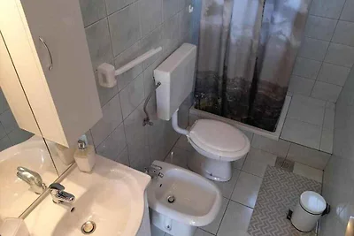 Ferienwohnung mit Terrasse und Grill