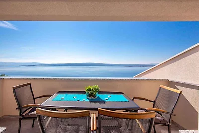 Ferienwohnung modern eingerichtet mit Meerbli