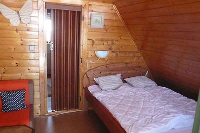 Ferienhaus am Wald mit Kaminofen und Billard
