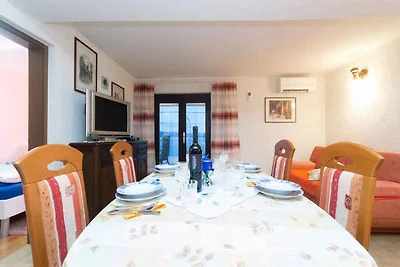 Appartamento Vacanza con famiglia Njivice