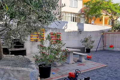 Ferienwohnung mit Klimaanlage und Balkon