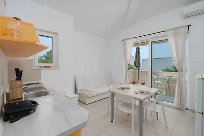 Ferienwohnung mit Balkon und Meerblick