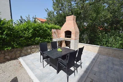 Ferienwohnung mit Balkon und Grill