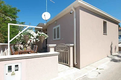 Ferienhaus mit Klimaanlage und Terrasse