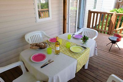 Mobilehome mit Klimaanlage und Terrasse