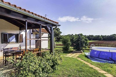 Ferienhaus mit Terrasse und Klimaanlage