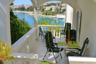 Appartamento Vacanza con famiglia Okrug Gornji