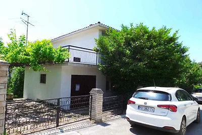 Ferienhaus mit gemütlicher Terrasse gleich in
