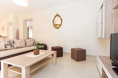 Ferienwohnung mit Balkon und Klimaanlage
