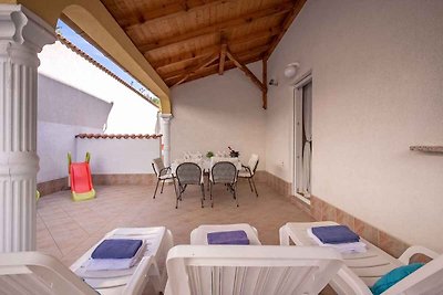 Ferienwohnung mit grosser Terrasse (50 qm)