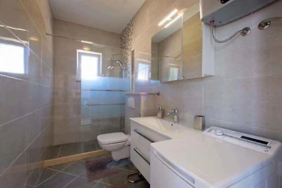 Ferienwohnung mit Terrasse und Meerblick