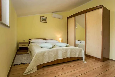 Apartment mit zwei Schlafzimmern, Garten, WLA