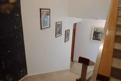 Ferienwohnung mit Terrasse und Klimaanage